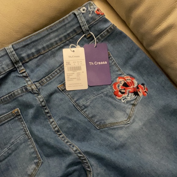 2XL only wore once - Picture 3 of 6